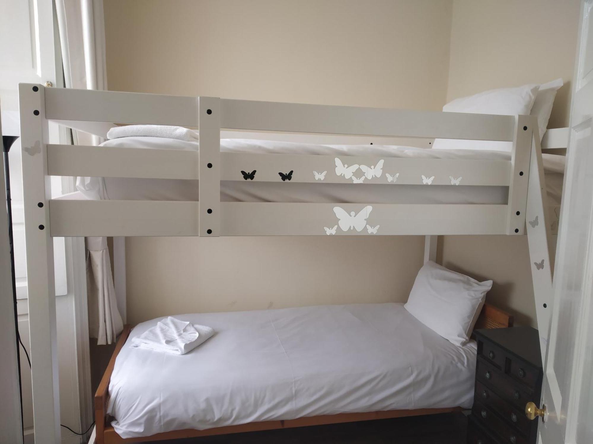 Glasgow City Charlotte Service Aparments Zewnętrze zdjęcie
